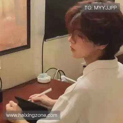 毕玥杨